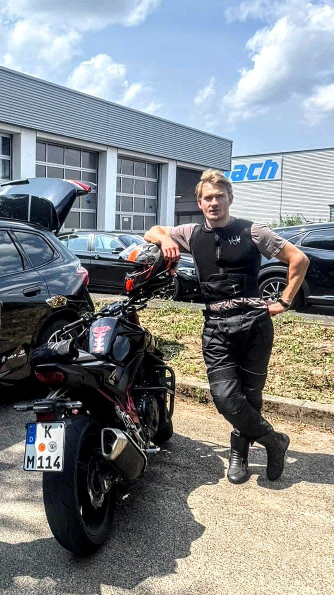 Фотография поста